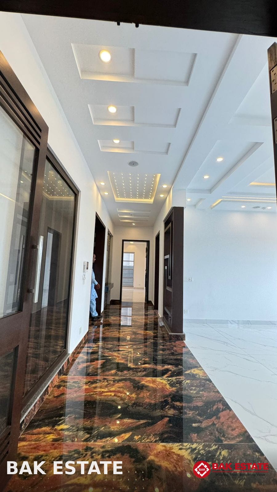 Luxury 6 Bed with Full Basement House in DHA Phase 7