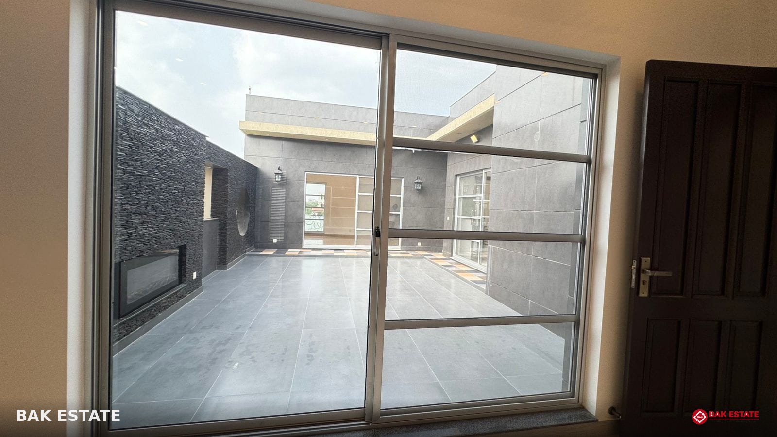 Luxury 6 Bed with Full Basement House in DHA Phase 7